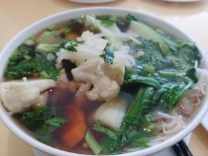 $9.95cVegan Chicken Pho (no soy): Really nice flavor at Loving Hut in Falls Church