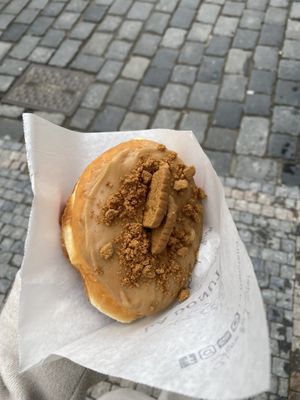 lotus donut  at La Donuteria - Spalena in Prague