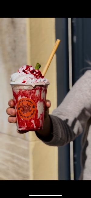  at Imaginarni Zmrzlina in Prague