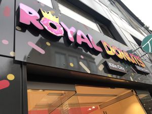 Hohe Straße at Royal Donuts - Hohe Straße in Cologne
