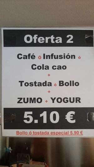 Menús de desayuno at Iru in San Sebastian