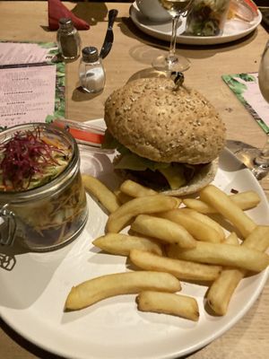 Burger at Oh!MA in Bruges