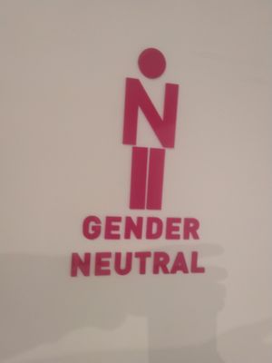 Wc at Mimi's Cafe Vegan in Athens