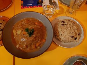Mafe and Creole rice at CHERI COCO in Quebec