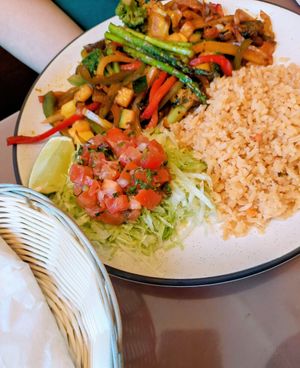 Platillos de vegetales, with 2 flour tortillas. Has broccoli! at Chilangos in Lititz