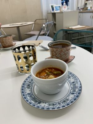 Free Soup at Sunny Bowl in Seoul