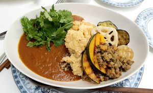 Coconut milk curry at Sunny Bowl in Seoul