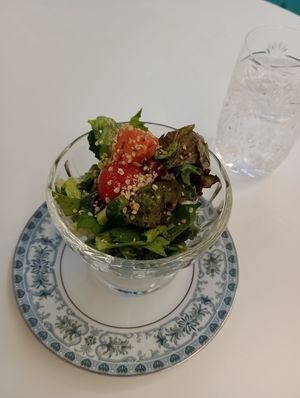 Complementary salad, nice suprise at Sunny Bowl in Seoul