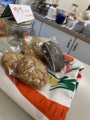 Cookies   at Sunny Bowl in Seoul