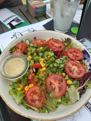 Two times green salad at Kruim in Gouda