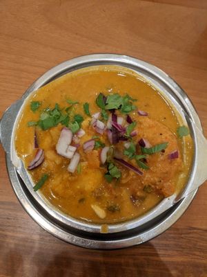 Sambar Vada (6,40€) - 4/5. at Saravanaa Bhavan in Berlin