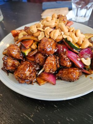 Kung Pao Chikn at Bamboo Box in Katoomba