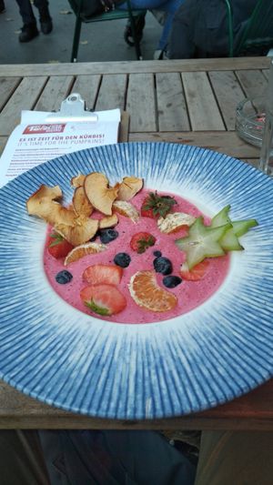 Smoothiebowl at 15 süße Minuten Café - Bistro in Vienna