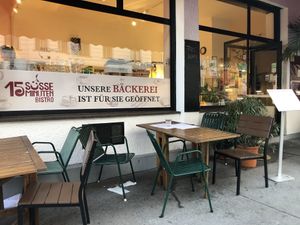 Outside seating area  at 15 süße Minuten Café - Bistro in Vienna