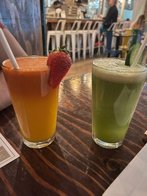 Sunrise &  Fresh juice   at Sage Bistro and KindKreme in Los Angeles