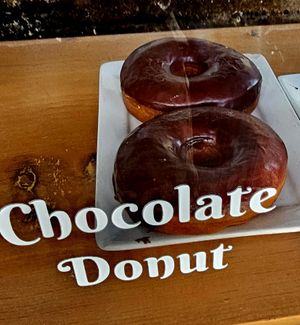  at Sage Bistro and KindKreme in Los Angeles