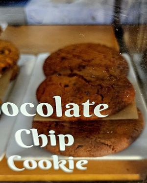  at Sage Bistro and KindKreme in Los Angeles