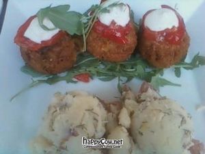macaroni and cheese balls at Sage Bistro and KindKreme in Los Angeles