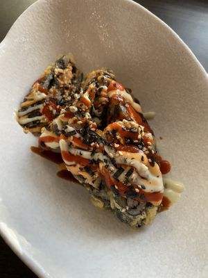Vegan Veggie Bomb Roll  at Hashi Gawa in Alameda