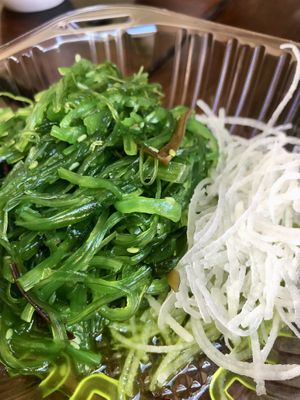 Seaweed salad  at Hashi Gawa in Alameda