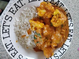 Cauliflower and Potato Coconut Curry 🌿 at The Smokin' Goat in Kildare