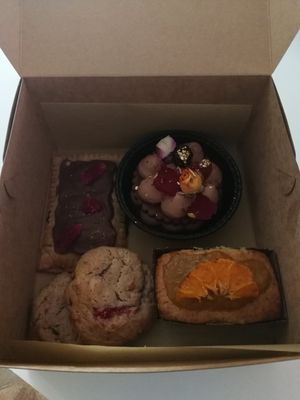  at Botanical Bakeshop in Milan