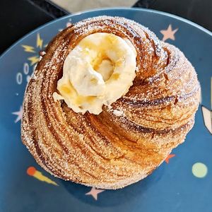 Salted Carmel Cruffin at Botanical Bakeshop in Milan