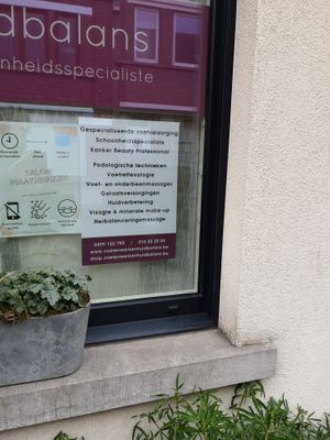 Outside at Voetenwerk en Huidbalans in Leuven