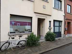 Outside at Voetenwerk en Huidbalans in Leuven