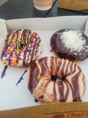  at Duck Donuts in Irvine