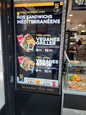 Meun at Eat With Joy in Paris