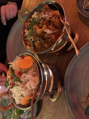 Veganes gemüsecurry  at Mahajivan in Hamburg