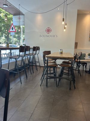   at Bounour's in Frankfurt