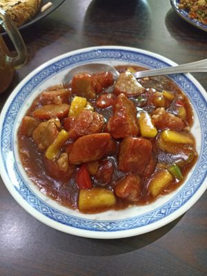 Sweet and sour pork chops at Vegsu in Panama City