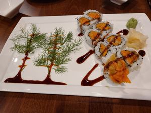 Tempura Sweet Potato Sushi at Sunflower Vegetarian Restaurant in Vienna