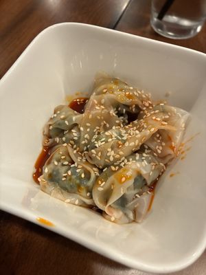 Wonton with chili sauce appetizerr  at Sunflower Vegetarian Restaurant in Vienna