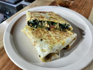 Burrito de tofu con tortilla de trigo at LunchV - Delivery Only in Mexico City