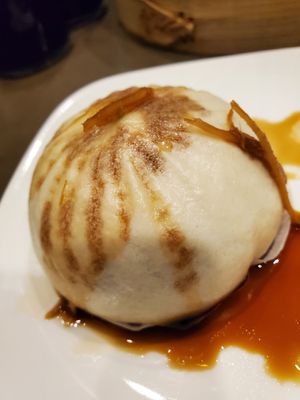 Vegan bao bun at Din Tai Fung - Washington Square in Tigard