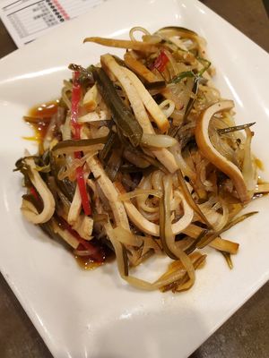 Vegan seaweed and beancurd in vinegar dressing at Din Tai Fung - Washington Square in Tigard