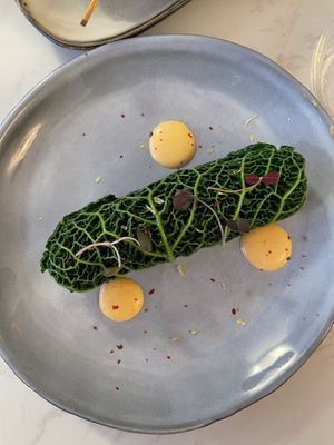 Entrée   at brEAThe Restaurant | Sushi végétal à Paris in Paris