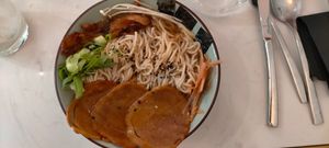 Ramens d'automne at brEAThe Restaurant | Sushi végétal à Paris in Paris