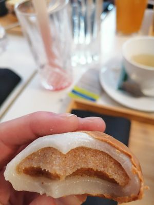  at brEAThe Restaurant | Sushi végétal à Paris in Paris