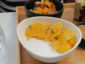  at brEAThe Restaurant | Sushi végétal à Paris in Paris