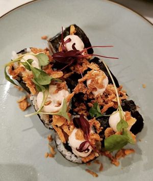 🌱  at brEAThe Restaurant | Sushi végétal à Paris in Paris