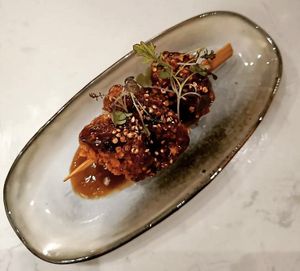 🌱  at brEAThe Restaurant | Sushi végétal à Paris in Paris