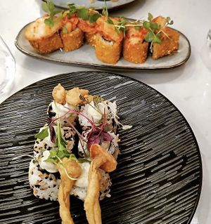 🌱  at brEAThe Restaurant | Sushi végétal à Paris in Paris