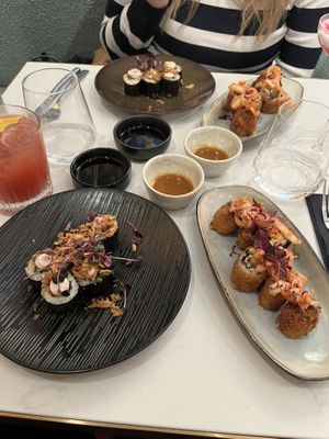   at brEAThe Restaurant | Sushi végétal à Paris in Paris