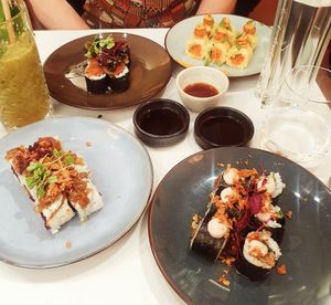  at brEAThe Restaurant | Sushi végétal à Paris in Paris