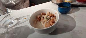 CACAHUÈTE, CARAMEL ET GINGEMBRE : Mousse caramel au citron et gingembre, praliné et crumble cacahuète, rocher cacahuète
caramel salé, dés de gingembre confit at brEAThe Restaurant | Sushi végétal à Paris in Paris