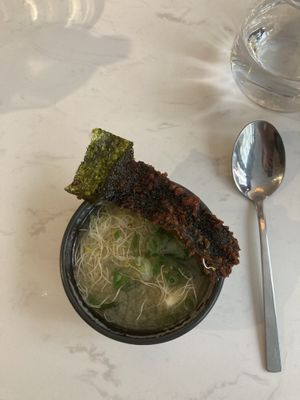   at brEAThe Restaurant | Sushi végétal à Paris in Paris